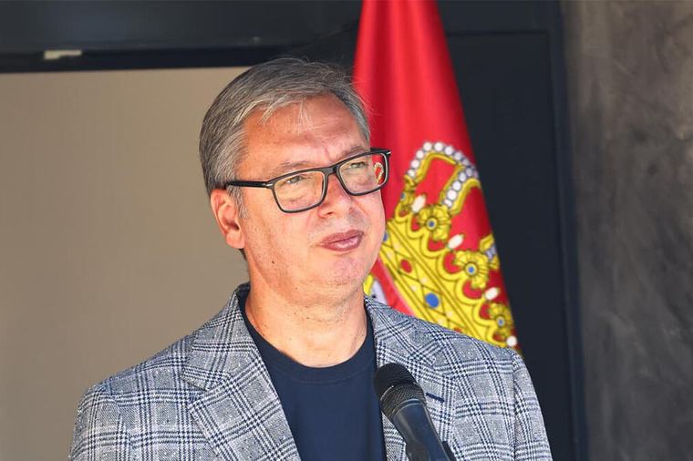 "MORAMO DA BRINEMO O NAŠIM BAKAMA I DEKAMA" Vučić istakao značaj penzionera za napredak Srbije: Vi ste stub našeg društva (VIDEO)