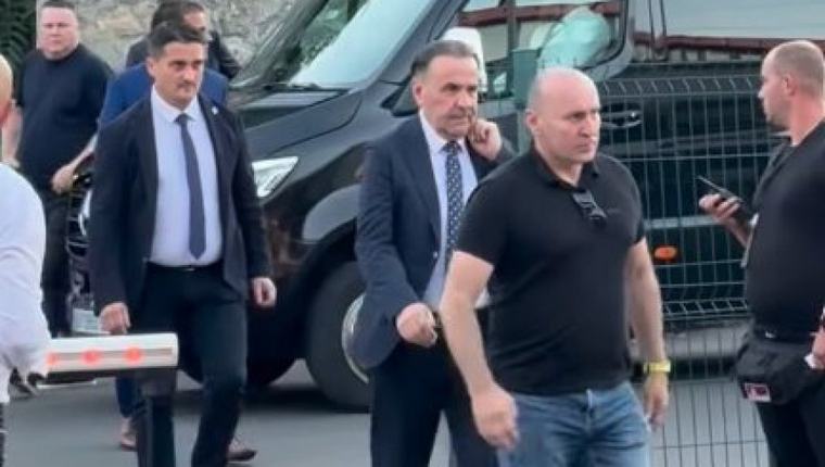 Delegacija Partizana stigla na "večiti derbi": Evo ko je sve na "Marakani"