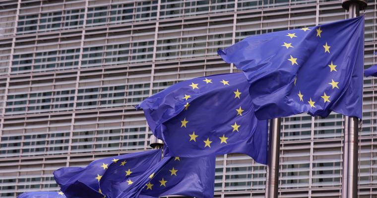 Mogu li se porediti Island i Srbija: Referendum o nastavku pregovora s EU pokrenuo debatu
