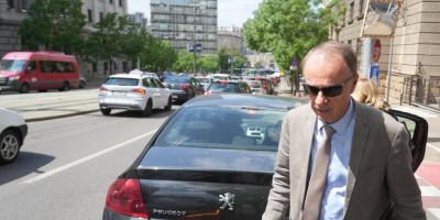Đokica ostao sam! Vetirali ga