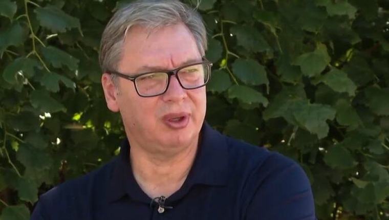 "GLAS ZA BILO KOGA DRUGOG JE GLAS ZA BLOKADERE" Vučić otkrio kako će izgledati kampanja: Iznajmio sam jedno kamionče