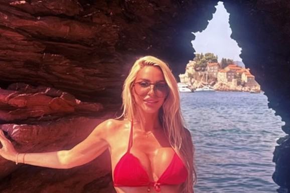 "UPRAVO SAM SE MERILA" Voditeljka Pinka otkrila KOLIKO IMA KILOGRAMA: "Vraćam se treninzima nakon velike pauze", Bojana Lazić iznenadila detaljima (FOTO)