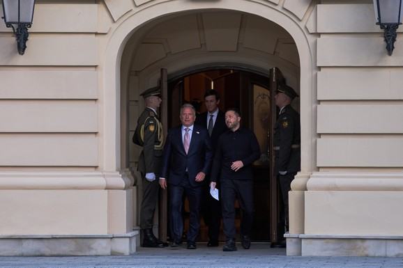 SAT OTKUCAVA, ROK ZA KRAJ JE NIKAD KRAĆI! Otkriveno šta su Trampovi ljudi tražili Zelenskom u Kijevu? "Došli smo ovde..."