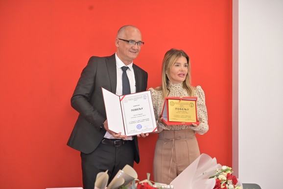 (FOTO) Studentima na raspolaganju m:stipendije i stručna praksa: Kompanija m:tel renovirala i opremila računarsku učionicu Saobraćajnog fakulteta u Doboju