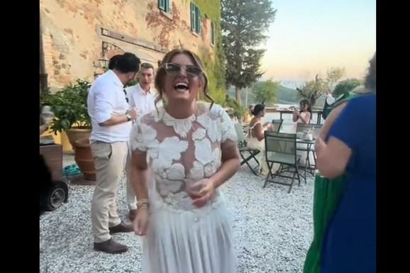 Verenik je ostavio 7 dana pred venčanje - ona povukla potez o kom sada priča čitav internet: "Bila sam očajna, a onda..." (VIDEO)