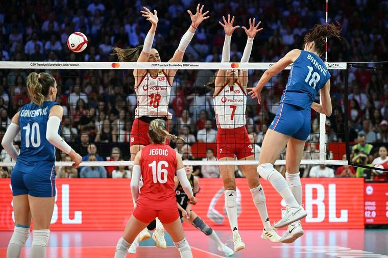 ODBOJKAŠICE SAZNALE RIVALA: Evo sa kim Srbija igra za bronzanu medalju na Evropskom prvenstvu
