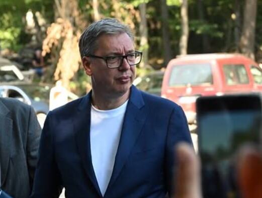 "MI SRBI SE PLAŠIMO BOGA, A NE MARTE KOS" Vučić o pritiscima na Srbiju - Šta hoće, da hapsimo ljude na nadvožnjacima?