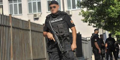 Potraga za napadačem u Danilovgradu: Otkriven identitet ubijenih