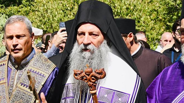 "Nijedan zemaljski sud nije nepogrešiv": Beseda patrijarha Porfirija tokom opela Ratku Mladiću