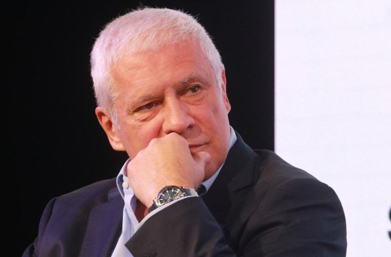 "Tadić generala isporučio Hagu, a Vučić ga vratio kao heroja"; Grbić: "Mi vidimo kakav smo put prešli"