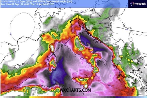 STIŽE POLARNI PRODOR, TEMPERATURE PADAJU ZA 20 STEPENI! Evropi preti TORNADO, na spisku ugroženih i Hrvatska, moguće superćelijske oluje, PA I SNEG!