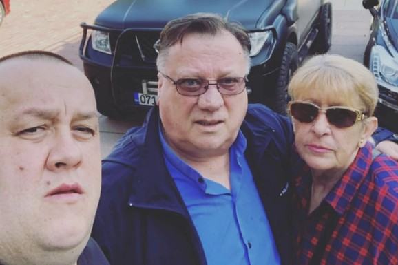 (FOTO) Ovo je poslednja slika Sejde Bešlić pred smrt, Dino se oglasio slomljen: "Srešćemo se nekada svi zajedno"