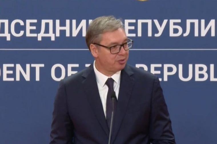 Vučić se večeras obraća građanima Srbije