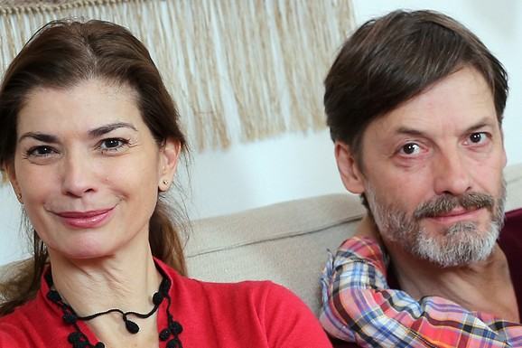 Srpski glumac usvojio dva sina, pa progovorio o starijem nasledniku koji je napunio 16 godina: "Ide sam na more, sa društvom slavi rođendan"
