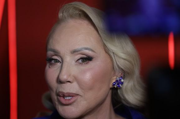"OZBILJNO SMO SE POTUKLI, GREBALA SAM GA PO LICU" Lepa Brena ovo nikada nije mogla da trpi: "Videli su da ne dam na sebe"