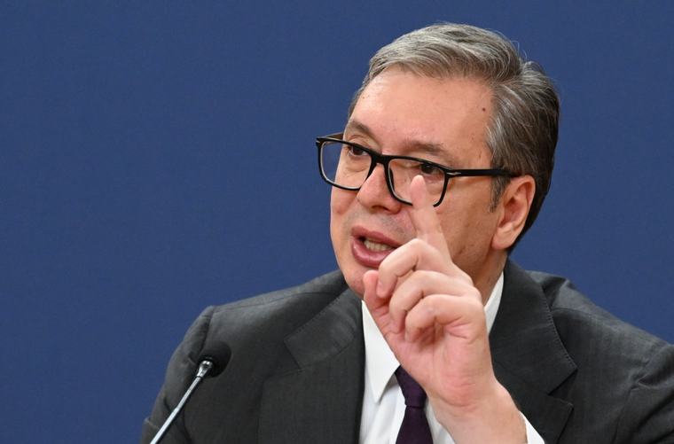 Vučić iz Niša: "16. septembra će biti 'Vidovdan'"; "Teraće vas da idete na Tompsonove koncerte"
