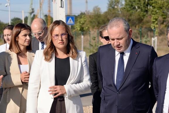 Počelo dopremanje otpada u Regionalni centar "Eko-Tamnava" u Kaleniću, u opštini Ub (VIDEO)