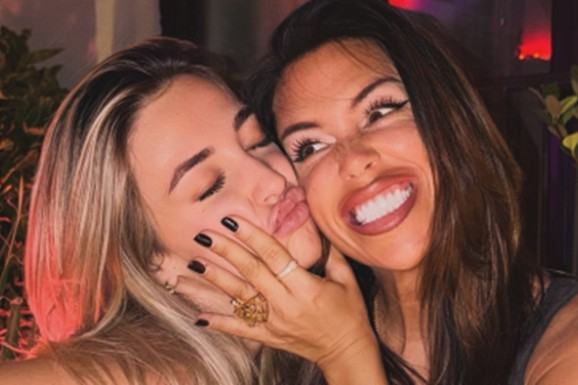 "KO JE MAJKA, A KO ĆERKA?" Kaja Ostojić izlazi sa naslednicom! Nikolina radi za Melaniju Tramp: "Tek će napraviti velike stvari" (FOTO)