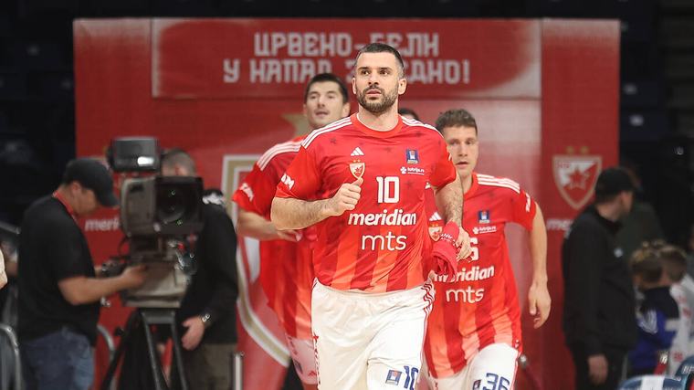 Crvena zvezda se oglasila zbog Branka Lazića: "Simbol uspona, igrač koji je ostavio neizbrisiv trag"
