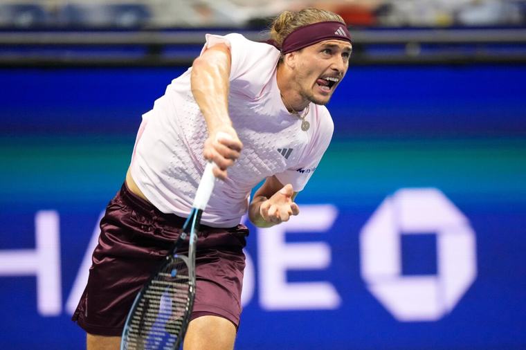 Zverev našao ritam, otvoren put ka finalu