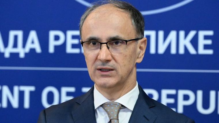 MACUT PREDLOŽIO RASPUŠTANjE SKUPŠTINE I RASPISIVANjE IZBORA