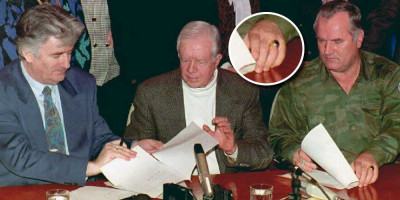 Simbolika prstena koji je nosio Ratko Mladić: Kada je bio na prvim linijama fronta sa njim je radio ovo (FOTO)