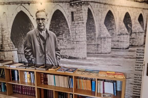 (FOTO) Kuća u Herceg Novom u kojoj je Ivo Andrić pronašao mir, a zauvek je napustio nakon smrti supruge: Danas je muzej i živo mesto kulture