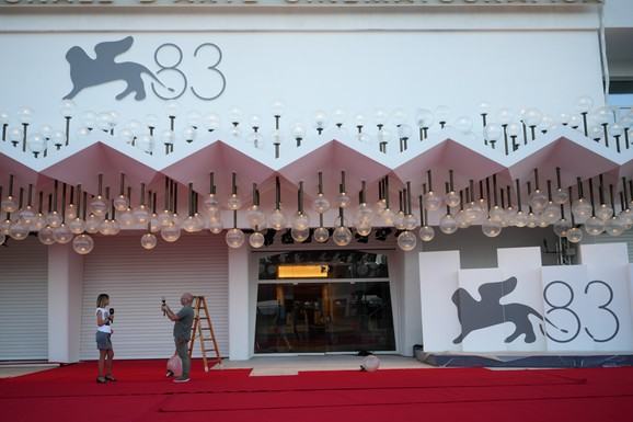 U Veneciji večeras počinje 83. Međunarodni filmski festival: Na otvaranju biografska drama "Ink"