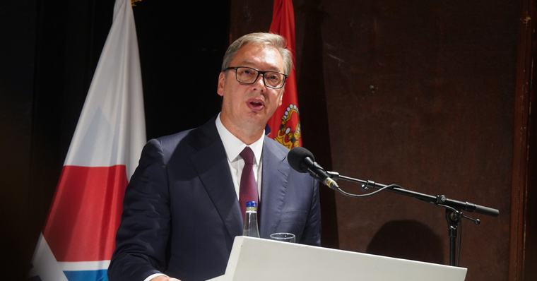 Vučić: Vlada treba da ima 12 ministara, sednice ministarstava dva puta mesečno van Beograda