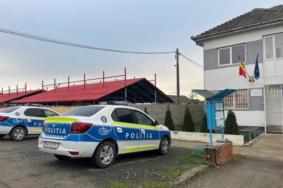 DRAMA U NAŠEM KOMŠILUKU! Policija blokirala područje, naređena HITNA EVAKUACIJA: Turisti pronašli dron sa eksplozivom na plaži