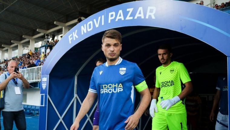 ADEM LjAJIĆ "ZAPALIO" NOVI PAZAR! Ludnica na tribinama kada je bivši reprezentativac Srbije ulazio u igru, "plavi" slavili protiv Železničara