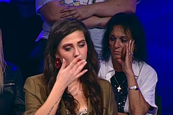 Bivša devojka Bore Santane se slomila u programu uživo, pa usledio hladan tuš: "Prevarila ga je milion puta", iznete šokantne optužbe o neverstvu